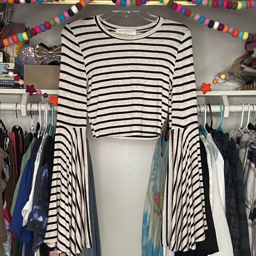 *NEVER WORN* Aubrey 3+1 Trumpet Sleeve Crop Stripe Top